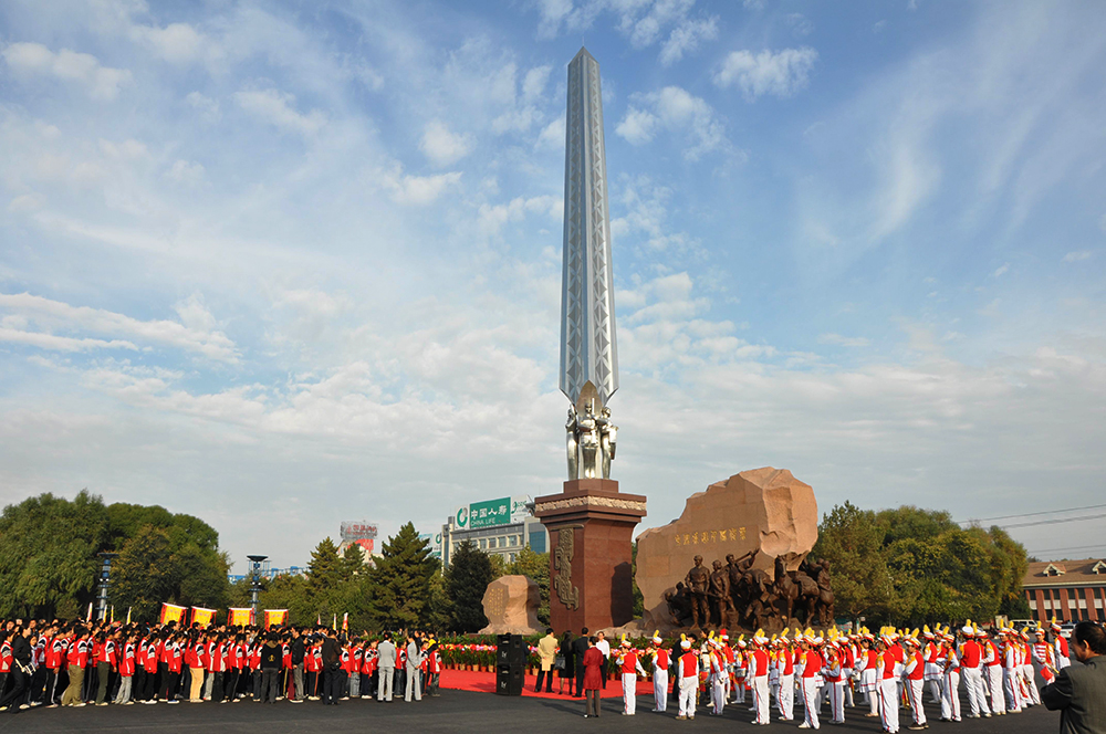 新疆石河子屯墾戍邊 千秋偉業.jpg